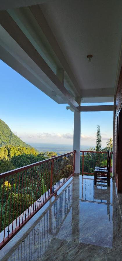 The Mungseng Villa Bali Singaraja エクステリア 写真