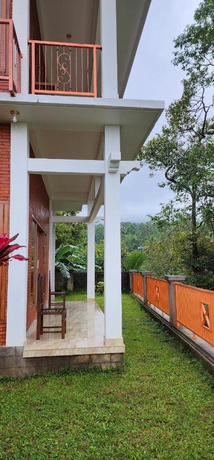 The Mungseng Villa Bali Singaraja エクステリア 写真