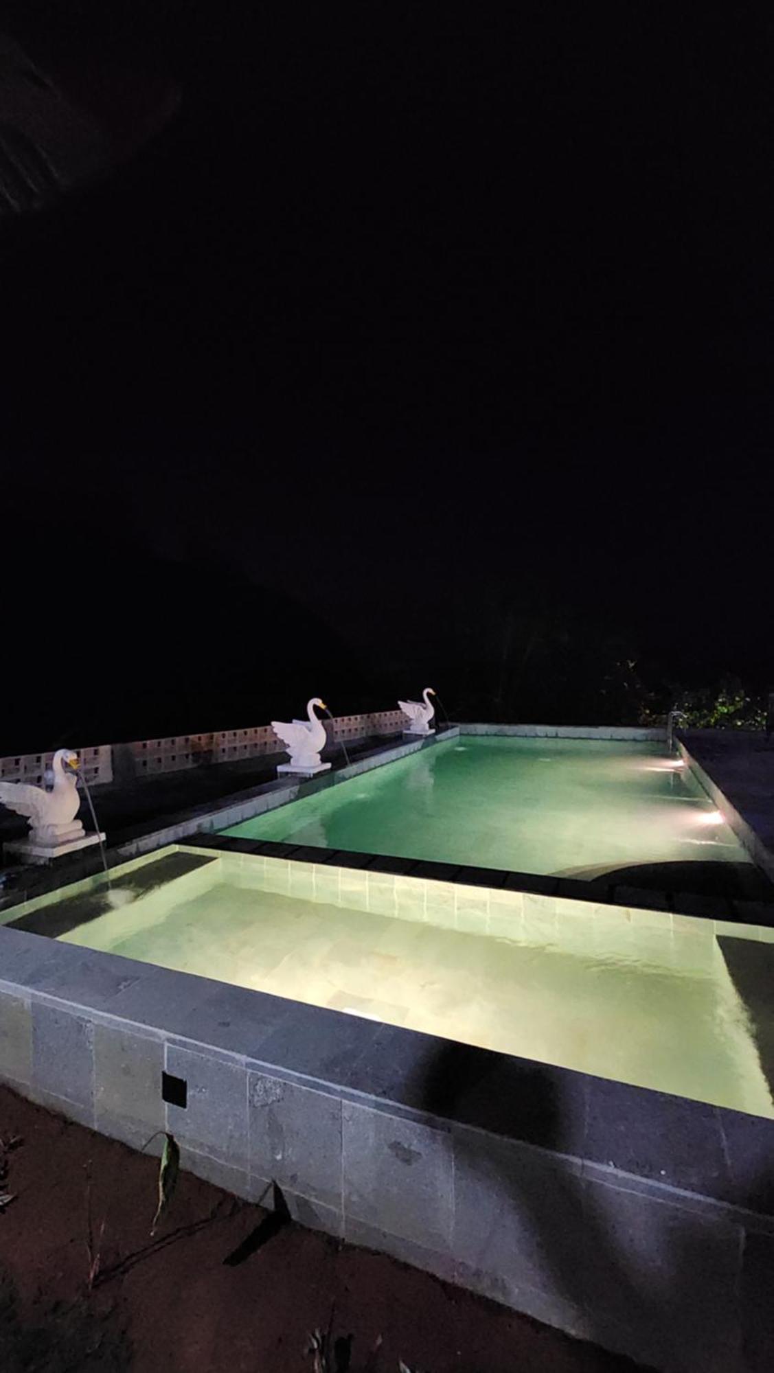 The Mungseng Villa Bali Singaraja エクステリア 写真